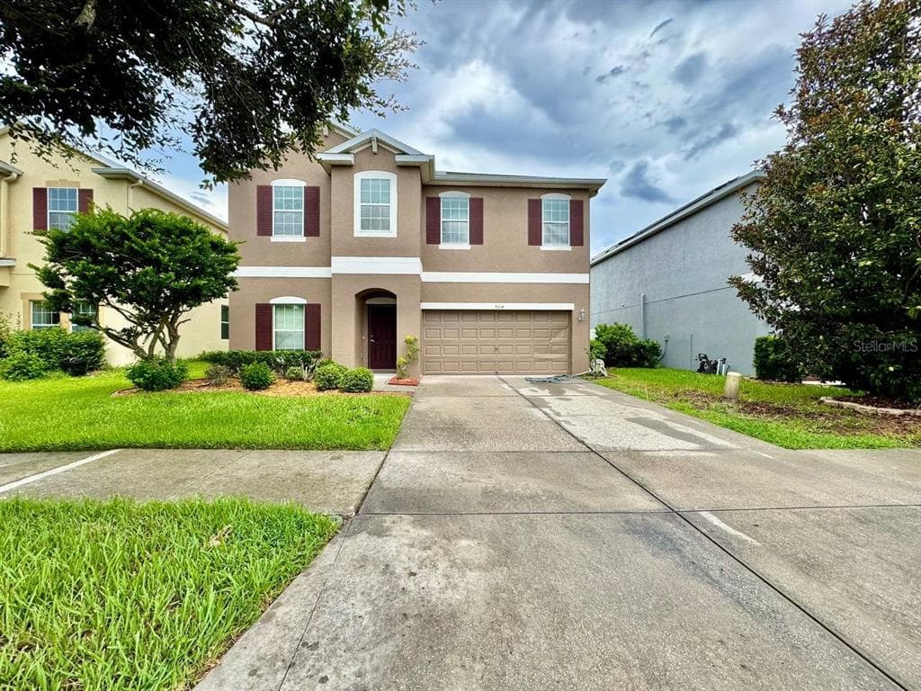 9614 OAK GLADE AVENUE TAMPA, FL 33647