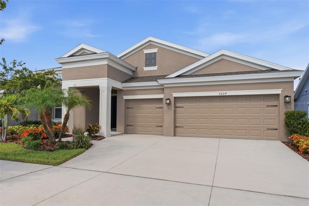 5604 WAYFARER AVENUE APOLLO BEACH, FL 33572