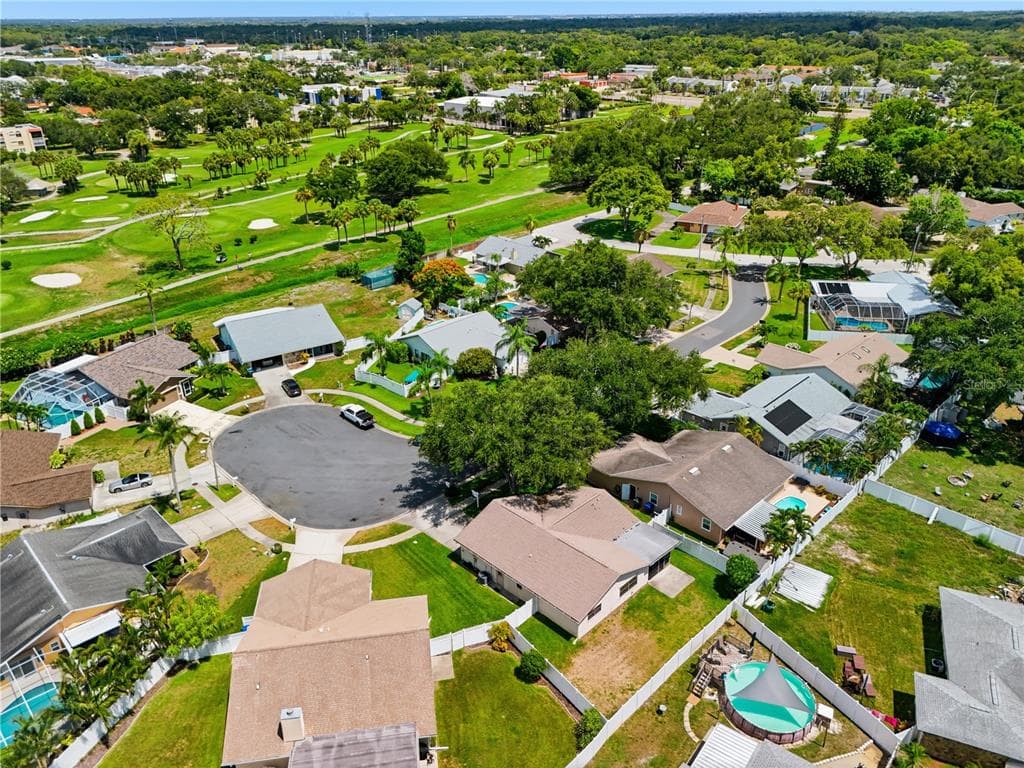 12156 MEADOWBROOK LANE LARGO, FL 33774