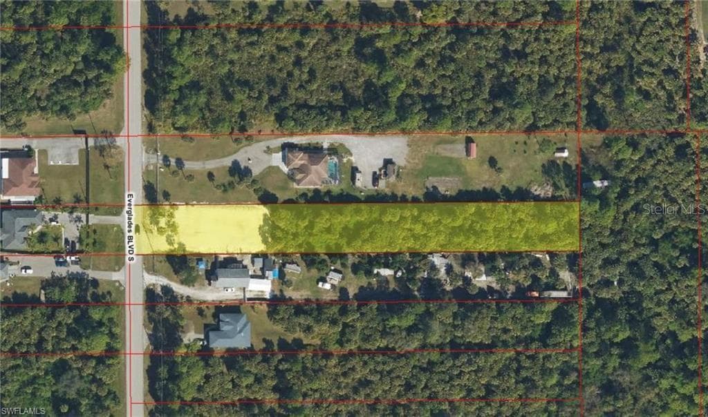 3322 EVERGLADES BOULEVARD S NAPLES, FL 34117