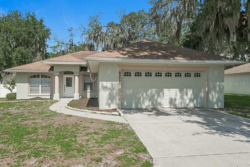 6557 SHEPHERD OAKS ROAD LAKELAND, FL 33811
