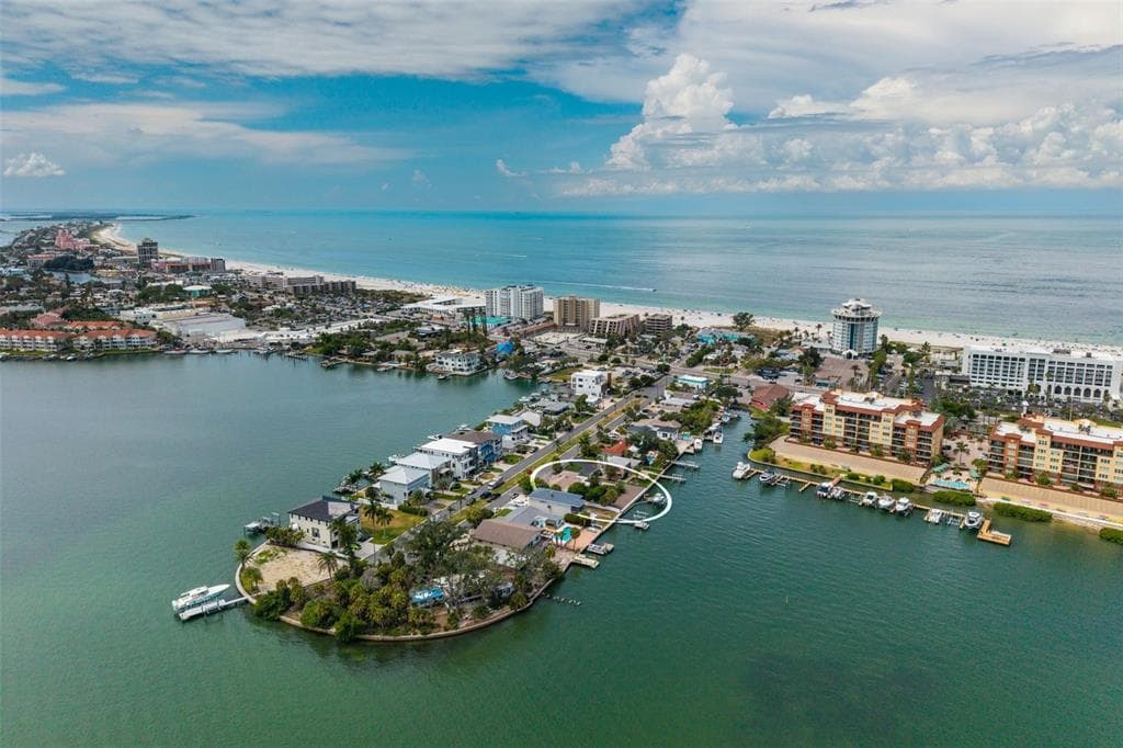 216 PUNTA VISTA DRIVE ST PETE BEACH, FL 33706
