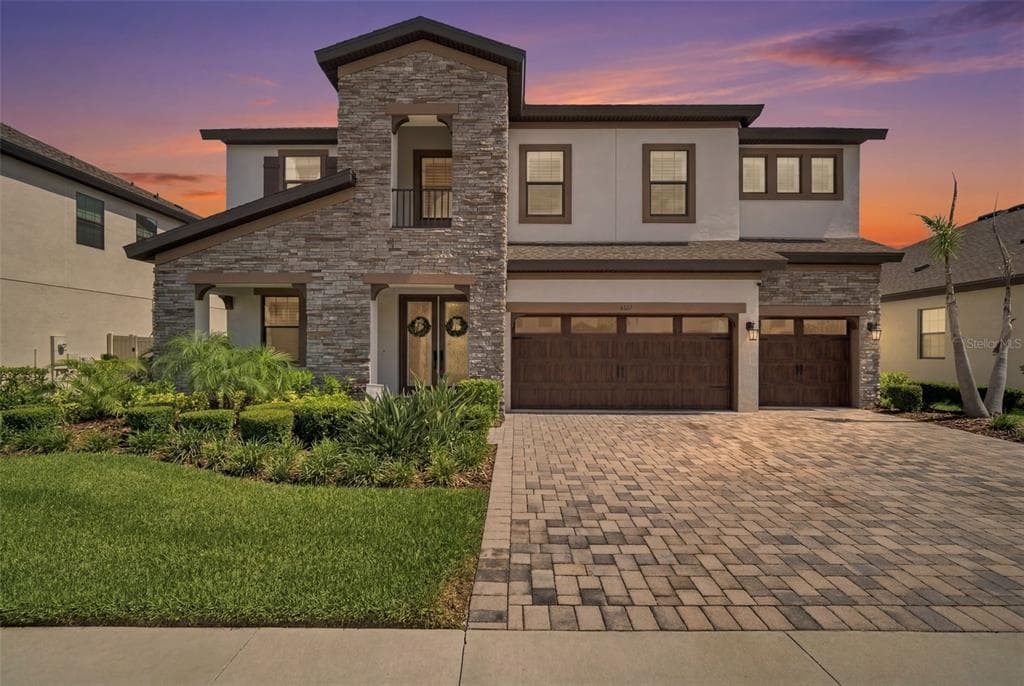 4587 SHORELEAF LOOP VALRICO, FL 33596