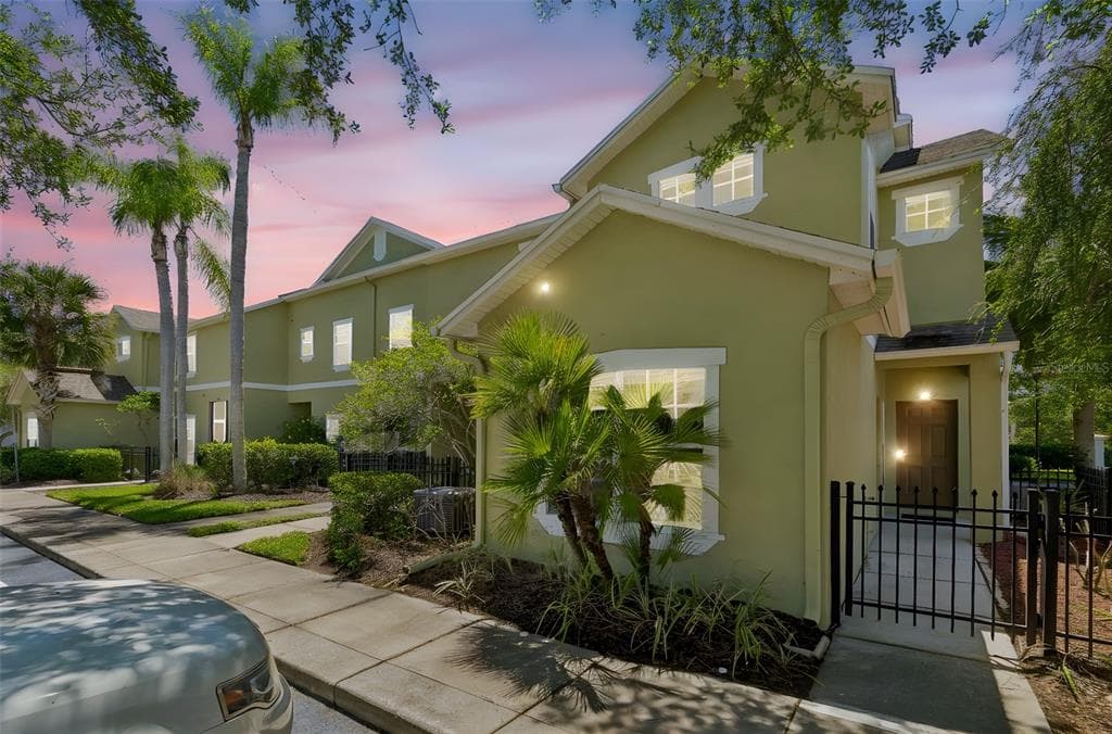 10925 WINTER CREST DRIVE RIVERVIEW, FL 33569