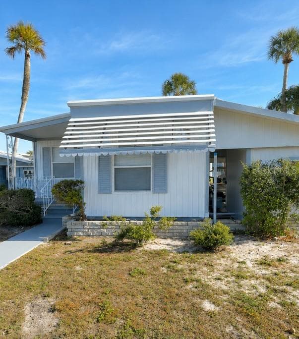 4851 W GANDY BOULEVARD UNIT B7L27 TAMPA, FL 33611