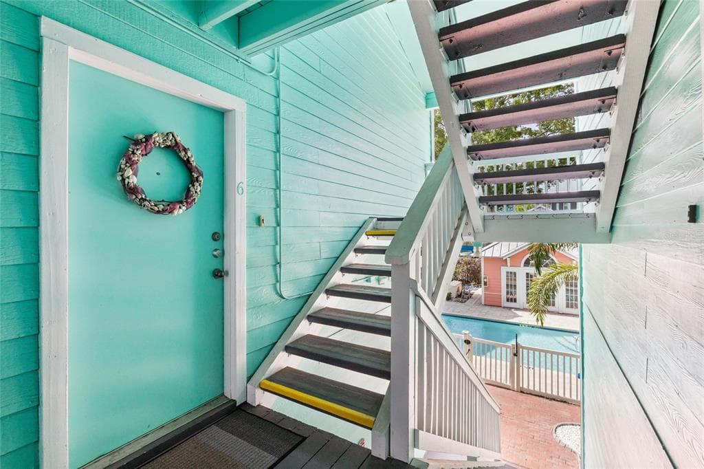3002 W CLEVELAND STREET UNIT B6 TAMPA, FL 33609