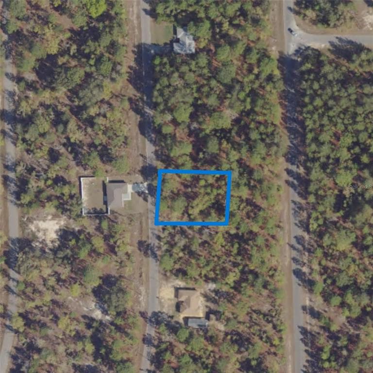 17 FISHER LANE TERRACE OCKLAWAHA, FL 32179