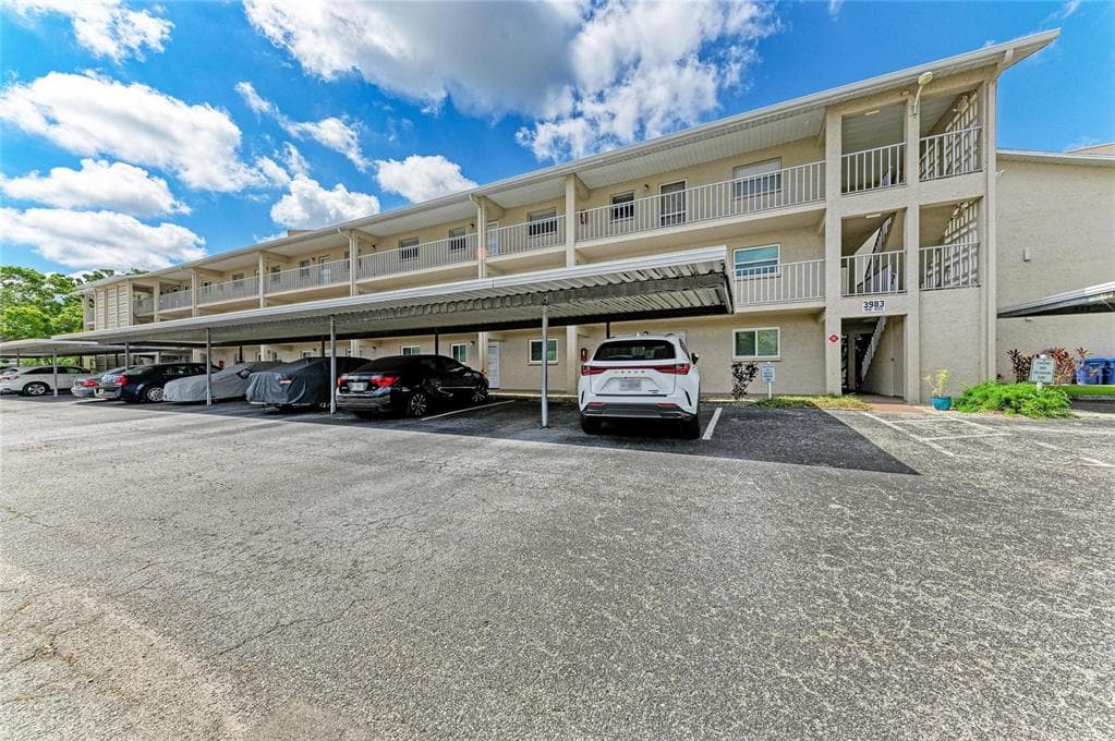 3983 MACEACHEN BOULEVARD UNIT 434 SARASOTA, FL 34233