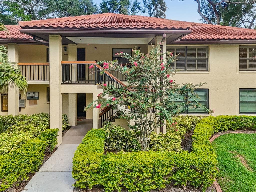 2814 HAMMOCK COURT UNIT 2814