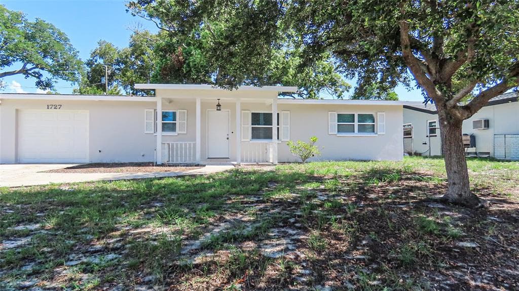1727 THAMES STREET CLEARWATER, FL 33755
