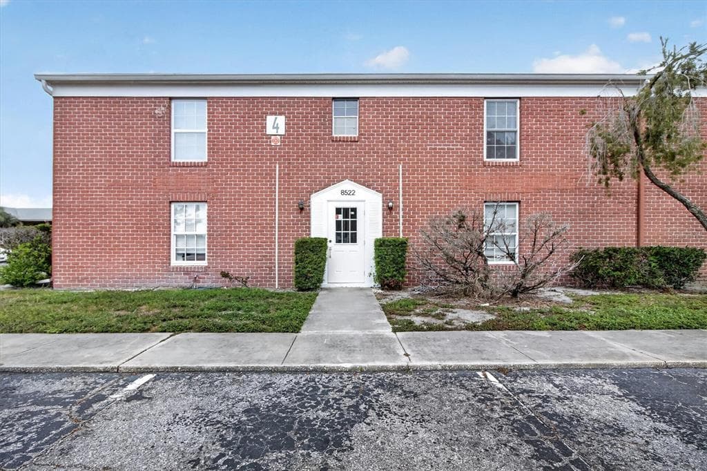 8522 10TH STREET N UNIT D