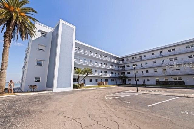 5555 GULF BOULEVARD UNIT 312