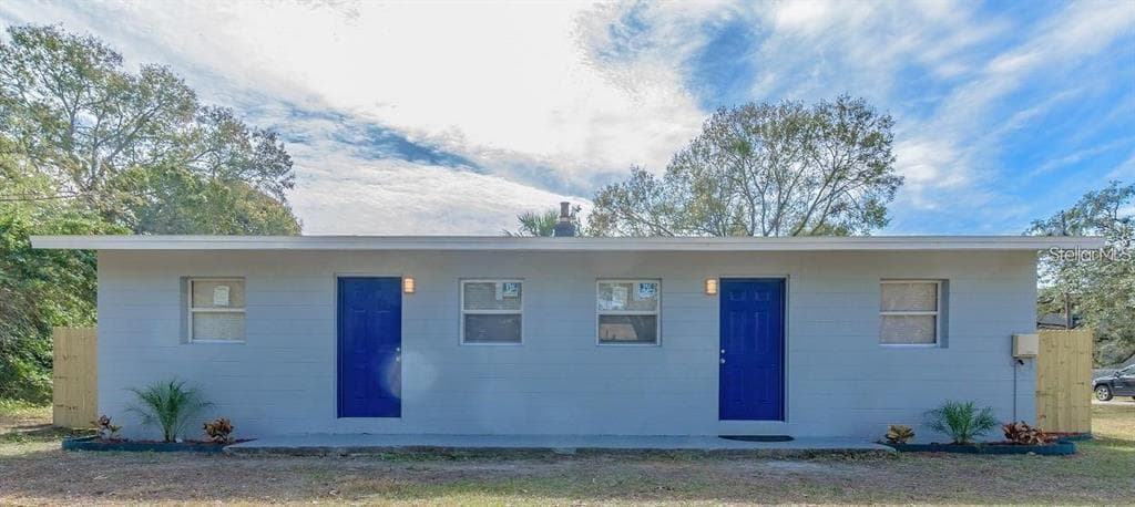 5106 W RICHARDSON AVENUE UNIT B TAMPA, FL 33616