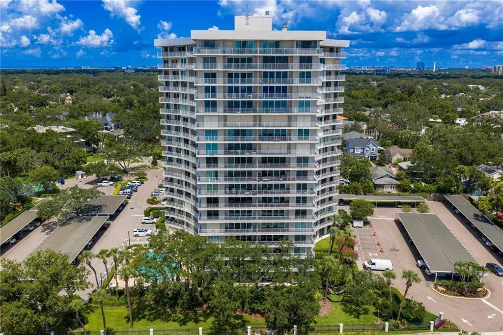 2611 BAYSHORE BOULEVARD UNIT 1805