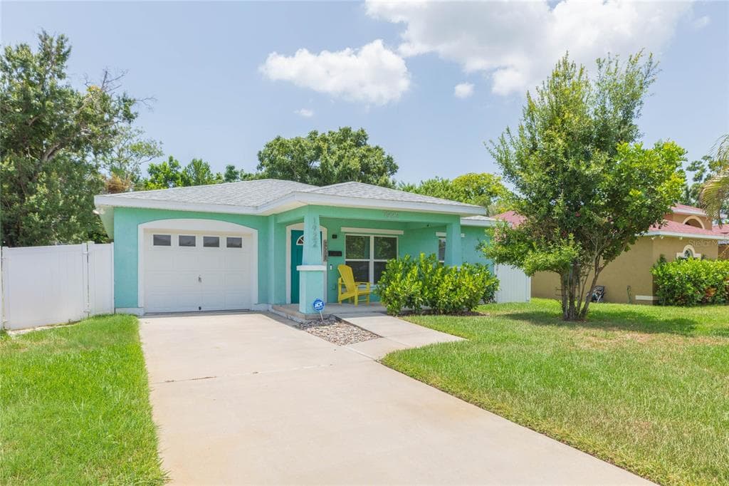 1922 MELROSE AVENUE S ST PETERSBURG, FL 33712