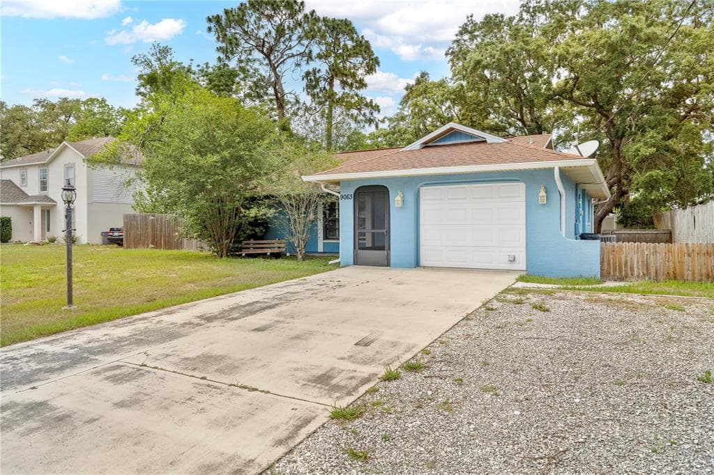 9063 PEMBERTON STREET SPRING HILL, FL 34608
