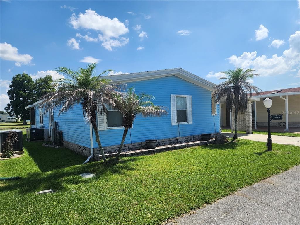 74 STRAPHMORE DRIVE HAINES CITY, FL 33844