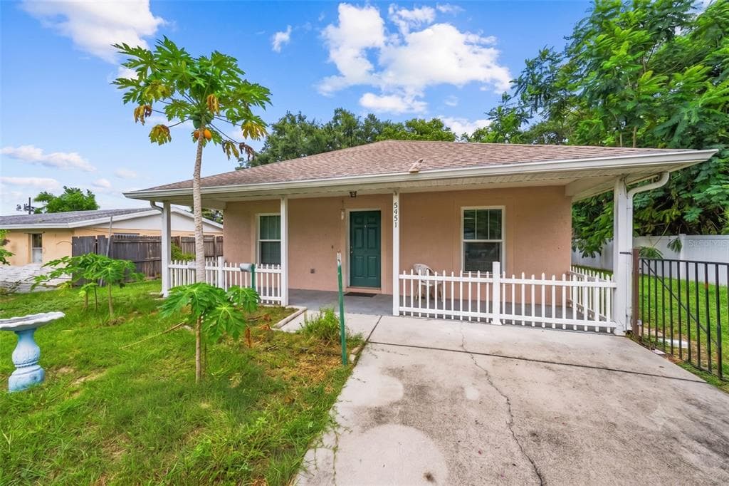 5451 MAC ARTHUR AVENUE NEW PORT RICHEY, FL 34652