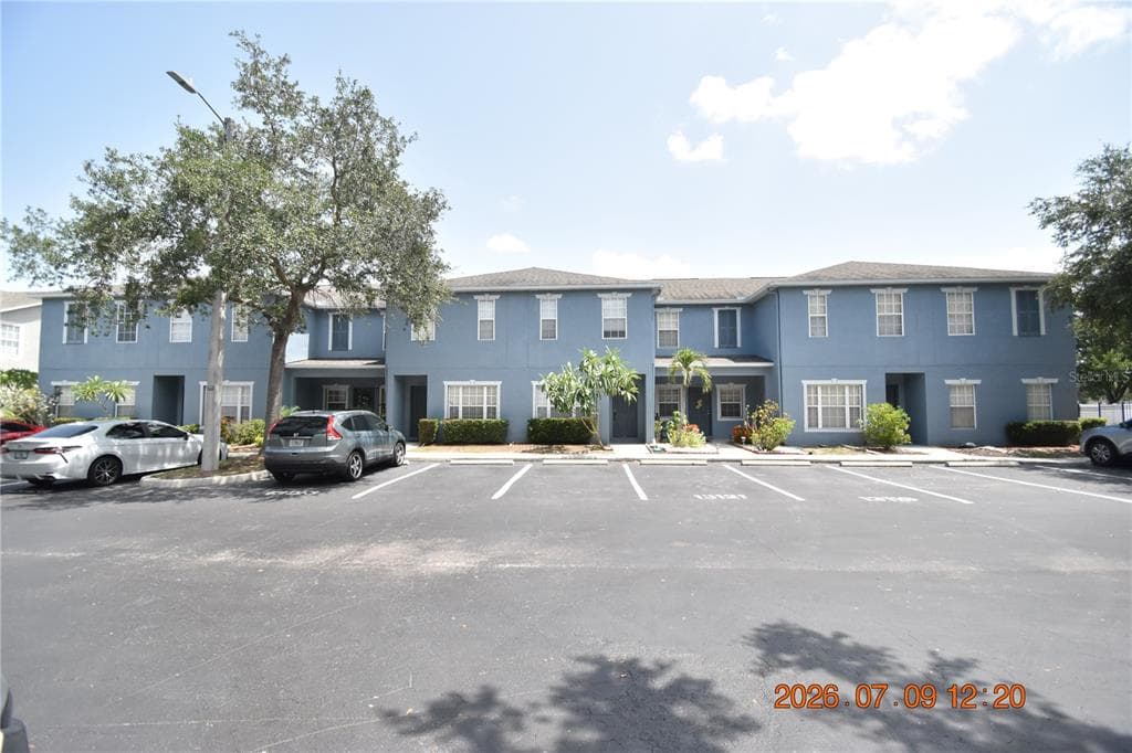13121 KINGS CROSSING DRIVE GIBSONTON, FL 33534