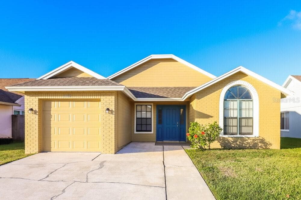 5303 MACBETH COURT TAMPA, FL 33624