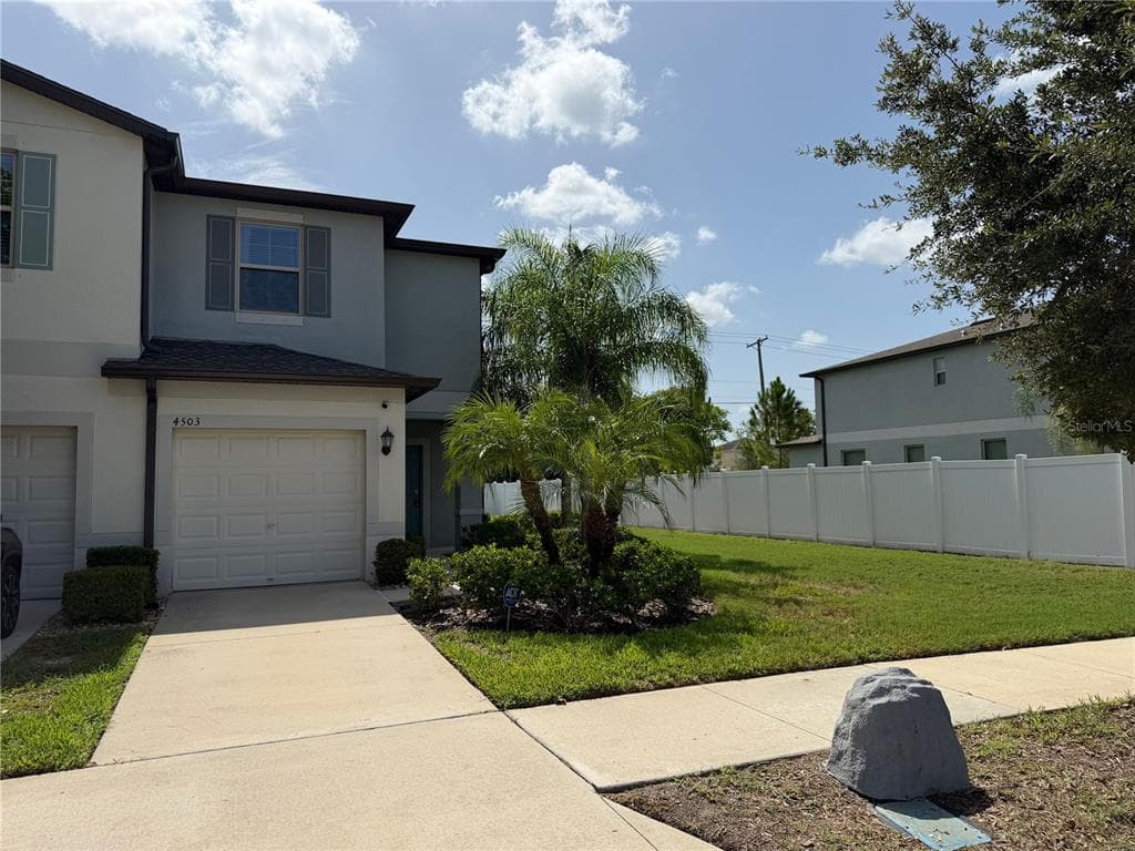 4503 GLOBE THISTLE DRIVE TAMPA, FL 33619