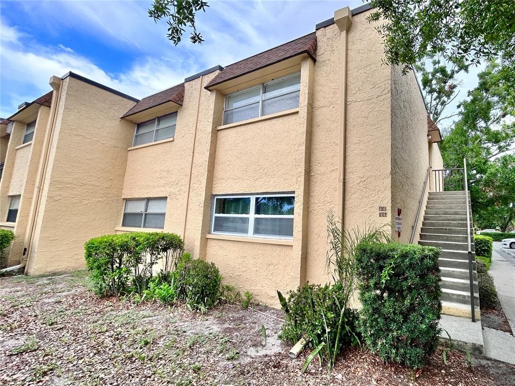 4455 38TH TERRACE N UNIT B16