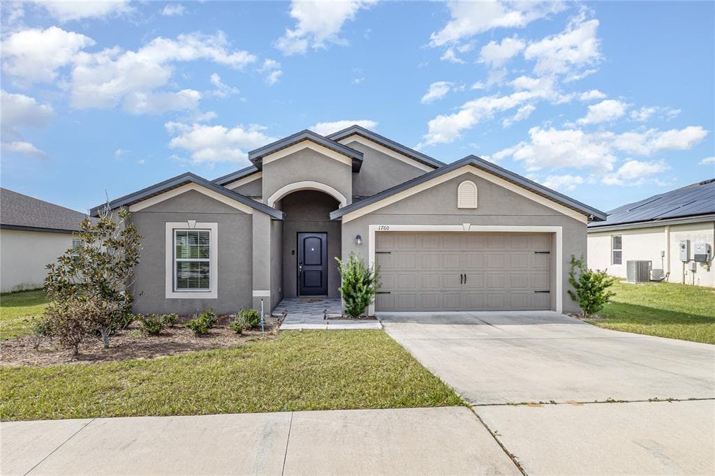 1760 CANAAN LOOP DUNDEE, FL 33838