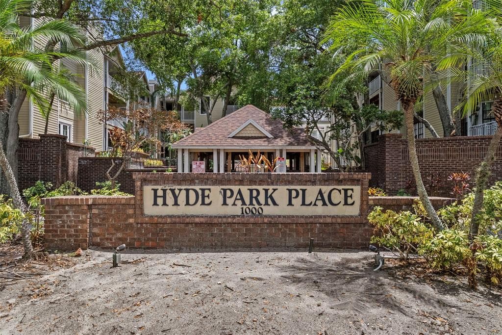 1000 W HORATIO STREET UNIT 125 TAMPA, FL 33606