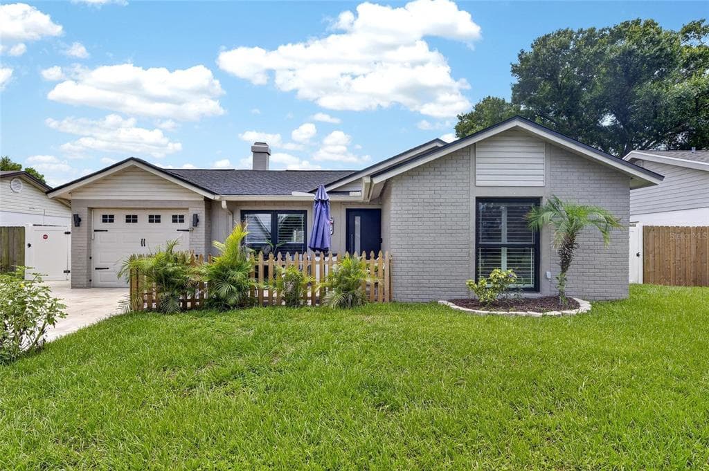 614 STILLVIEW CIRCLE