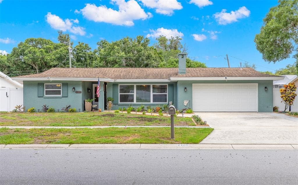 2405 SUMMERLIN DRIVE
