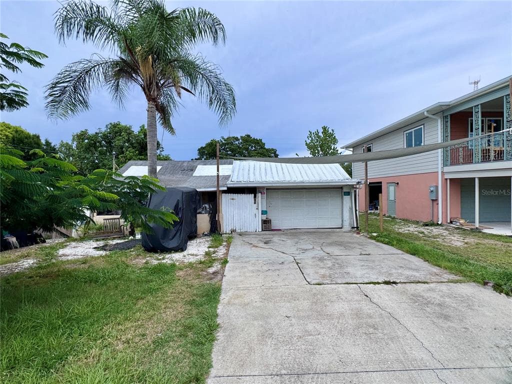 1925 CHENANGO AVENUE CLEARWATER, FL 33755