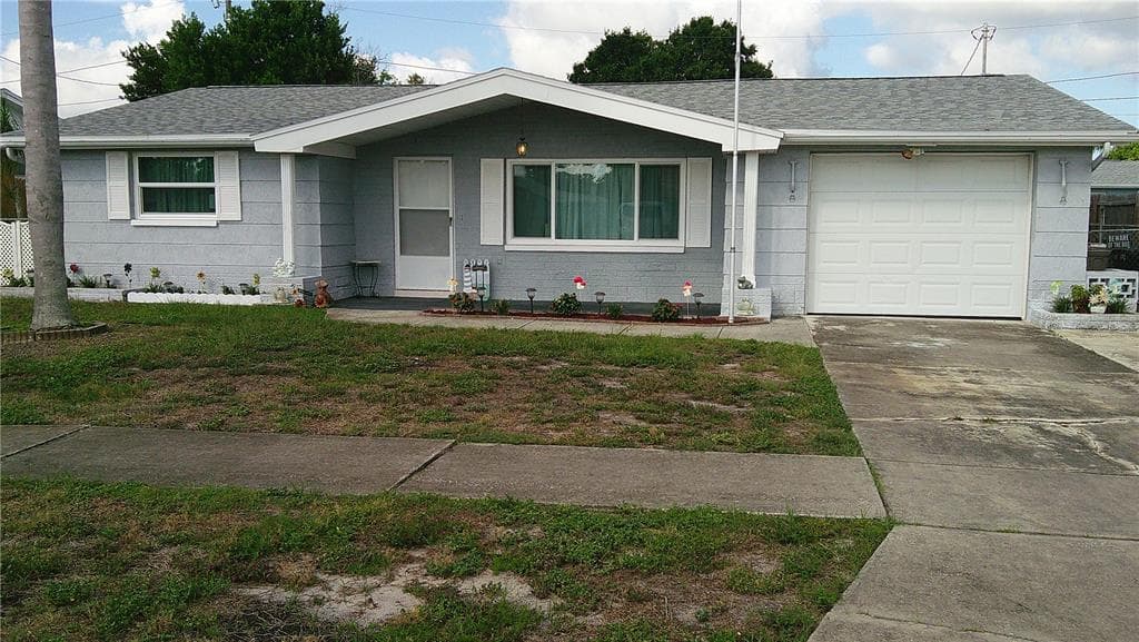 1203 CHANCELLOR DRIVE HOLIDAY, FL 34690