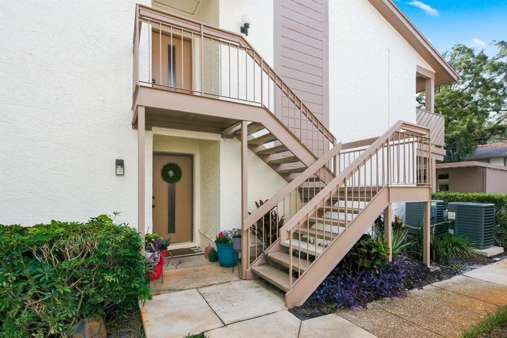 511 MISTLETOE COURT UNIT C