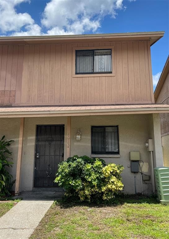 4013 CEDARLIMB COURT