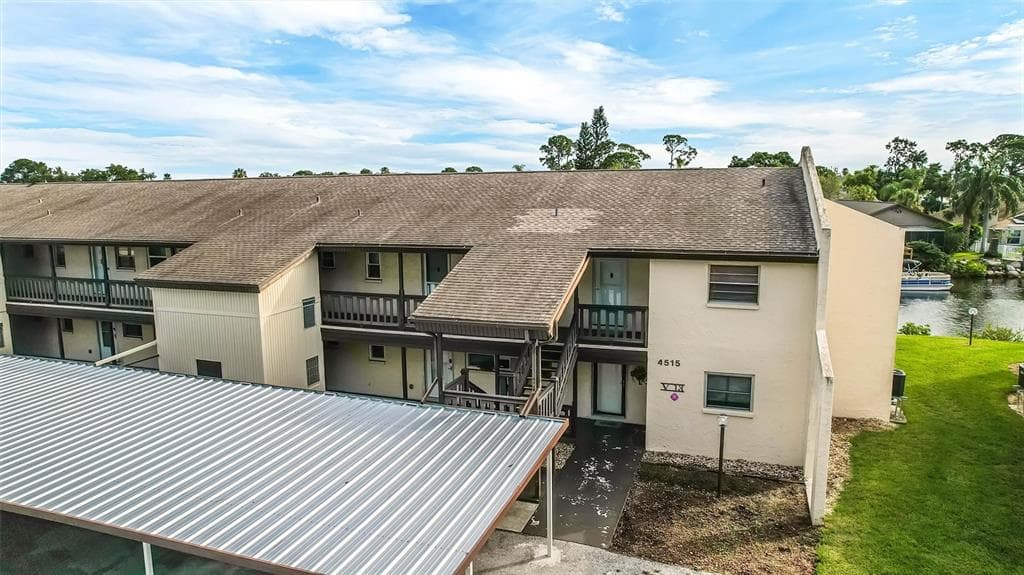 4515 MARINE PARKWAY UNIT 206 NEW PORT RICHEY, FL 34652