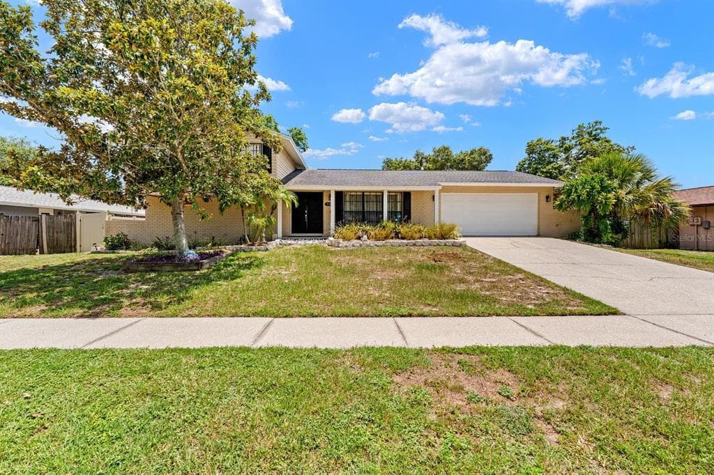 709 CALIENTE DRIVE