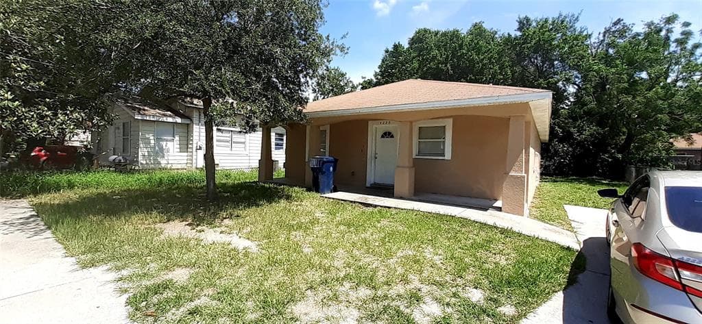 4226 E PALIFOX STREET TAMPA, FL 33610