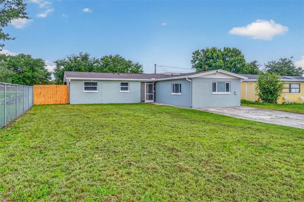 8700 58TH LANE N