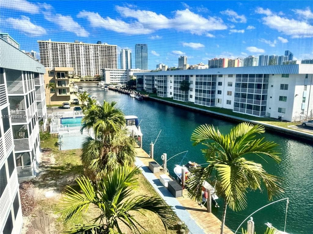 3750 NE 170TH STREET UNIT 311 NORTH MIAMI BEACH, FL 33160
