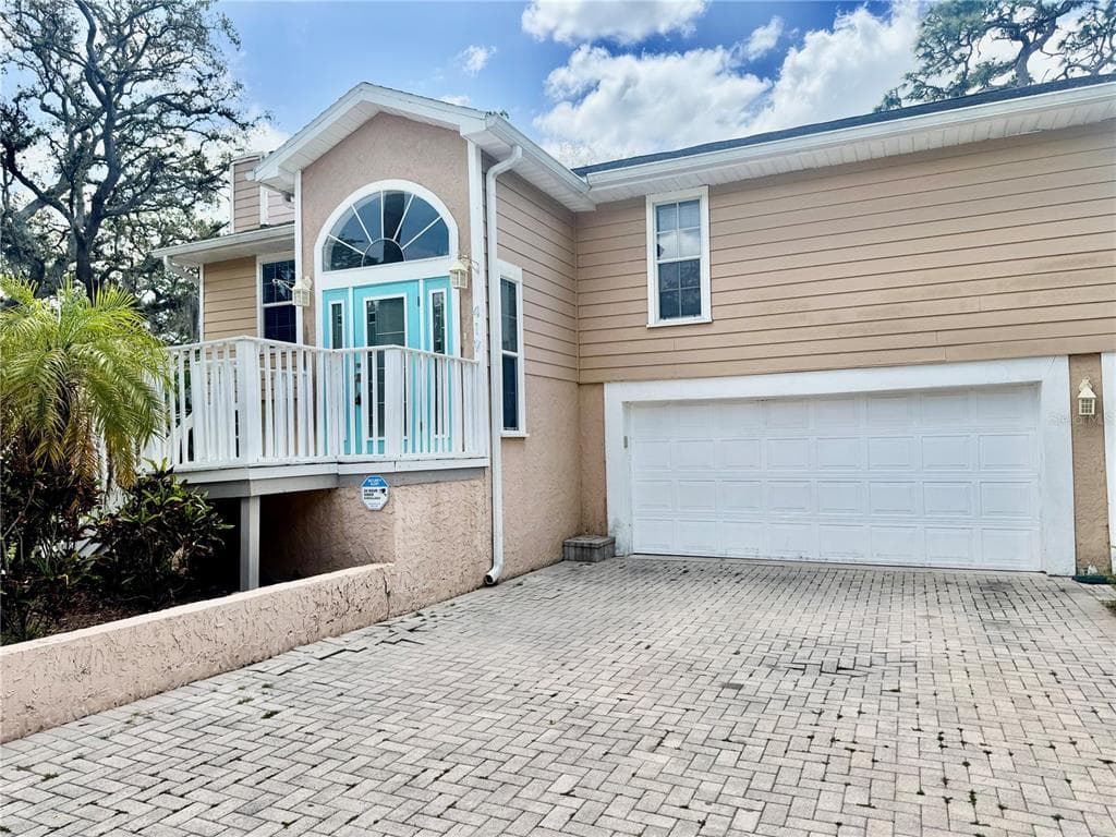 419 KENTUCKY AVENUE CRYSTAL BEACH, FL 34681