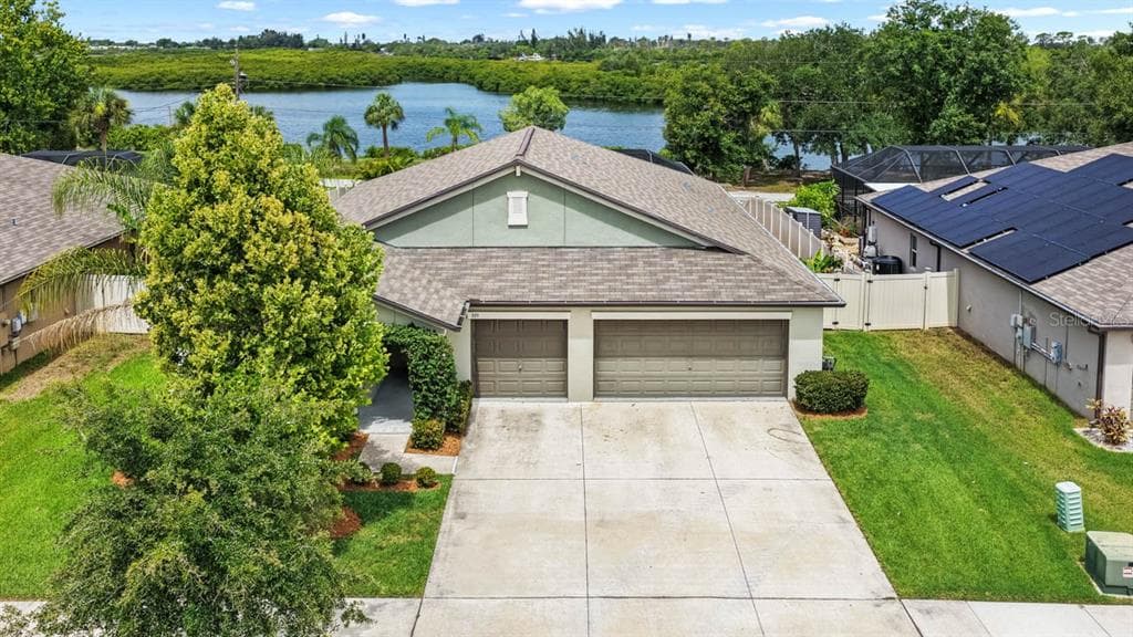 809 TIMELESS MOSS DRIVE