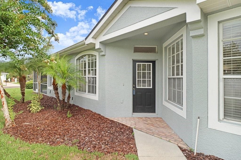 9831 GINGERWOOD DRIVE TAMPA, FL 33626