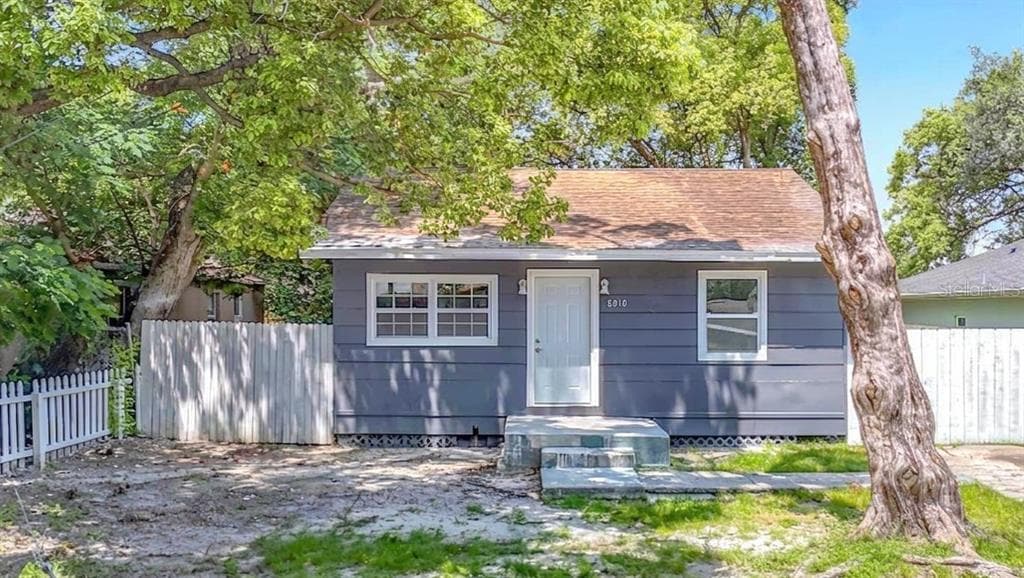 8010 N 13TH STREET TAMPA, FL 33604