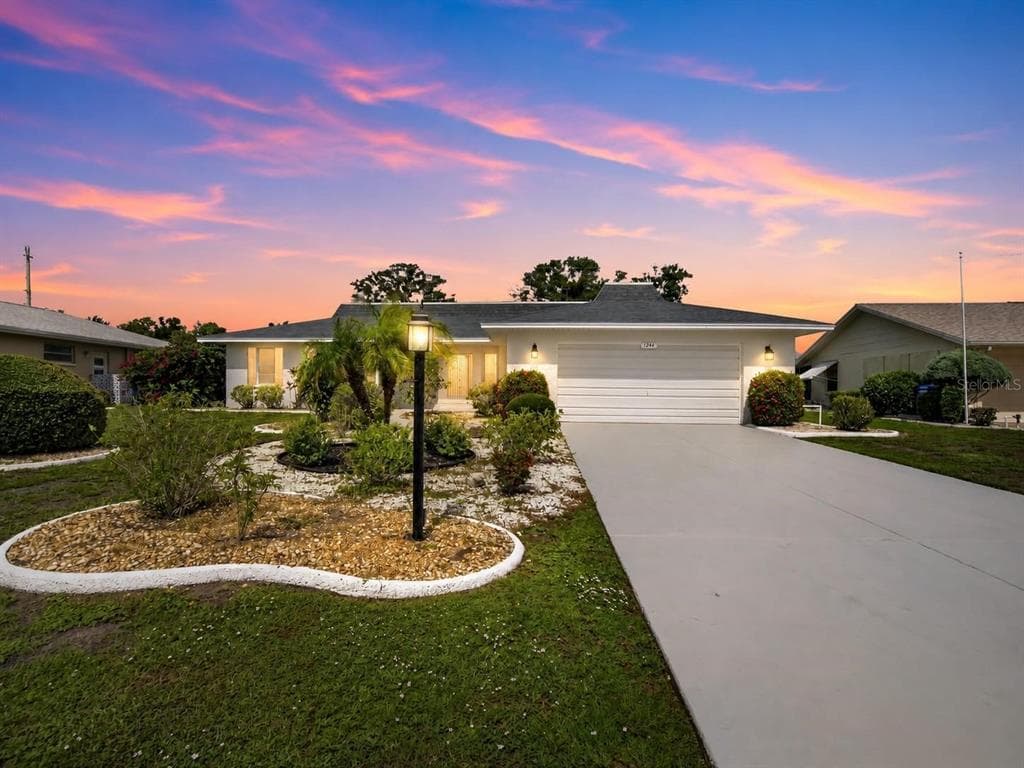 1244 W DEL WEBB BOULEVARD