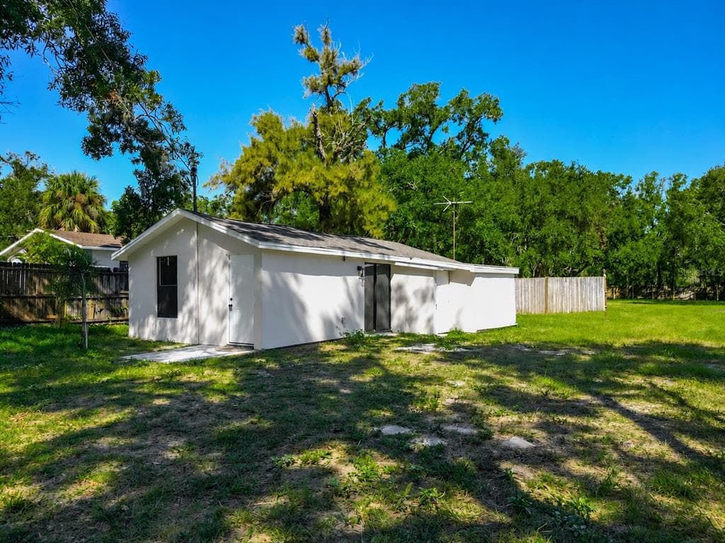 6920 DELANO AVENUE TAMPA, FL 33619