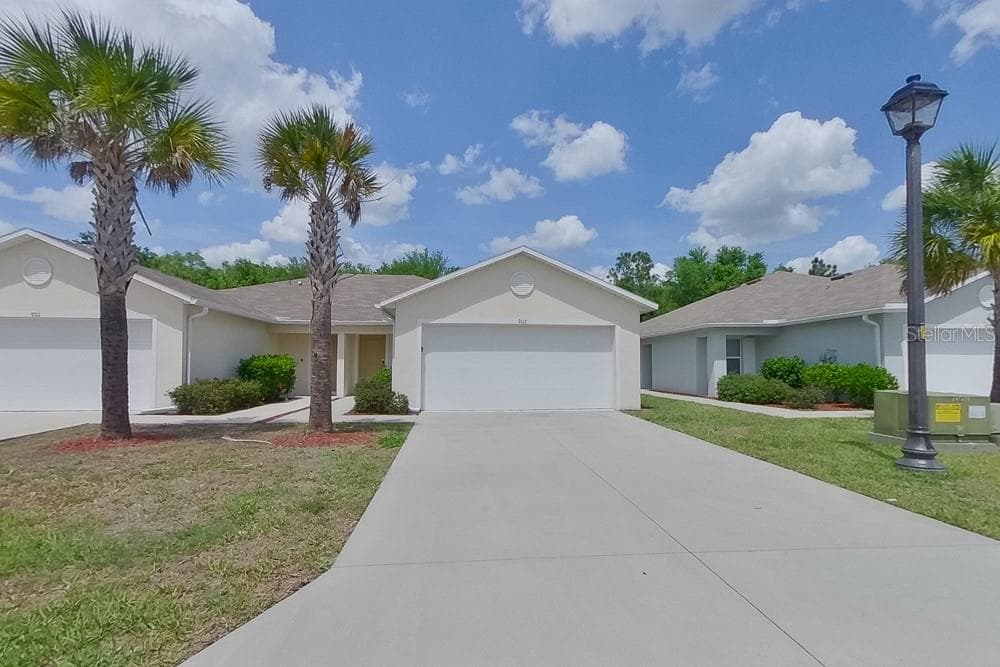 9113 AEGEAN CIRCLE LEHIGH ACRES, FL 33936