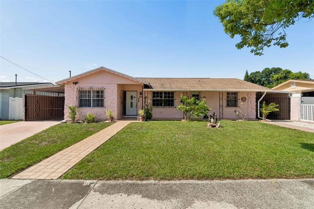 3309 W BURKE STREET TAMPA, FL 33614