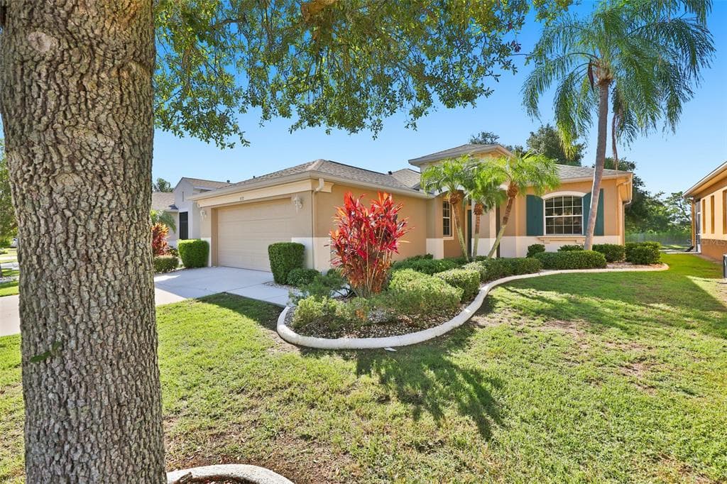 838 KING LEON WAY SUN CITY CENTER, FL 33573