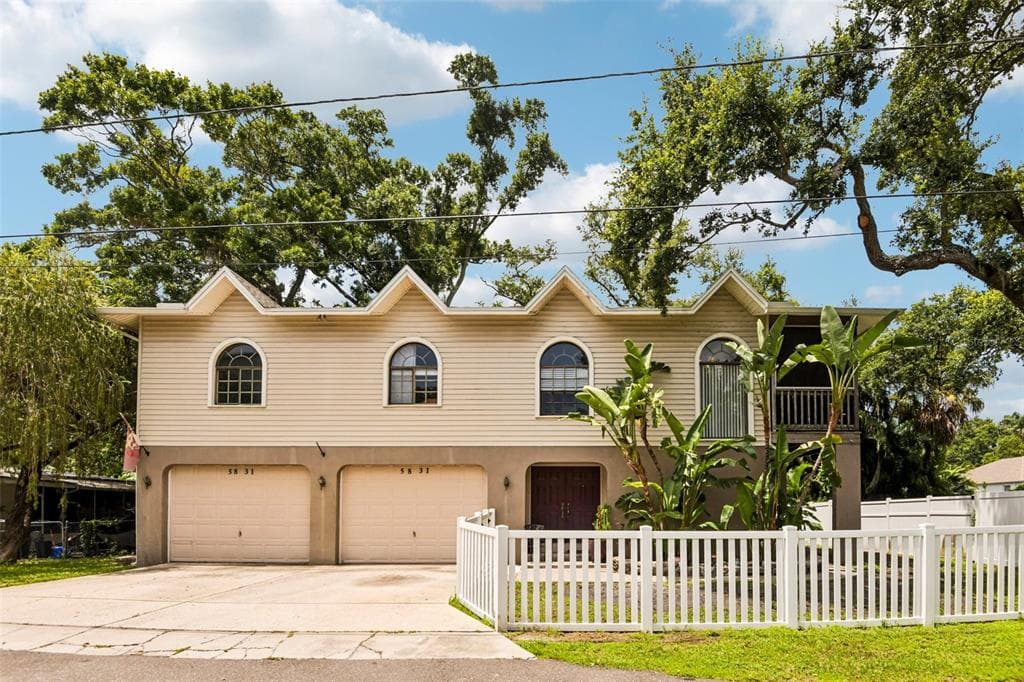 5831 114TH TERRACE N