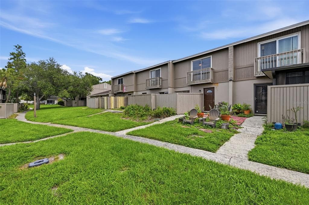 7906 TANGERINE DRIVE TAMPA, FL 33637
